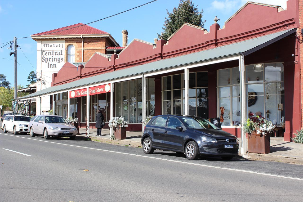 Hillendale - West Wing Hotel Daylesford Exterior photo